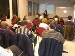 UNA VINTENA DE PERSONES ASSISTEIXEN A LA CONFERÈNCIA: “ELS ALIATS I ELS ENEMICS D’IRAN EN L’ESCENA INTERNACIONAL”, CELEBRADA AL COL·LEGI L’11 DE GENER