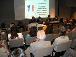 ‘ELS FRANCESOS HAN VOTAT CANVI’