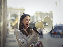 CURS: EINES DE COMUNICACIÓ PER A INTERVENCIONS PÚBLIQUES (100% SUBVENCIONAT)