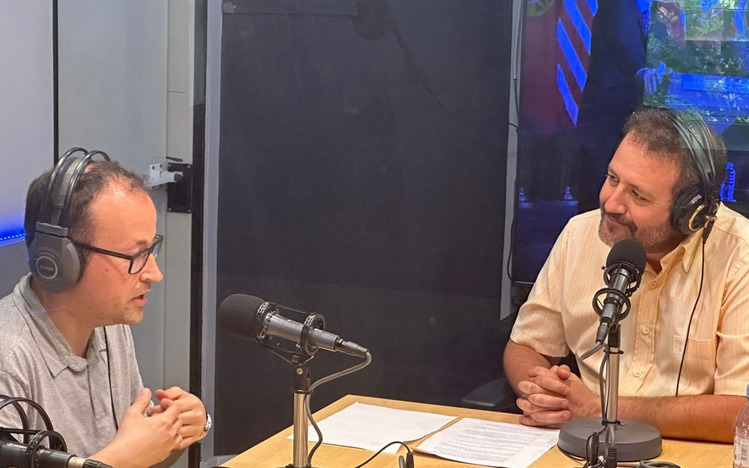 “ÉS MOLT IMPORTANT QUE POLITÒLEGS I SOCIÒLEGS TINGUEM HABILITATS COMUNICATIVES”